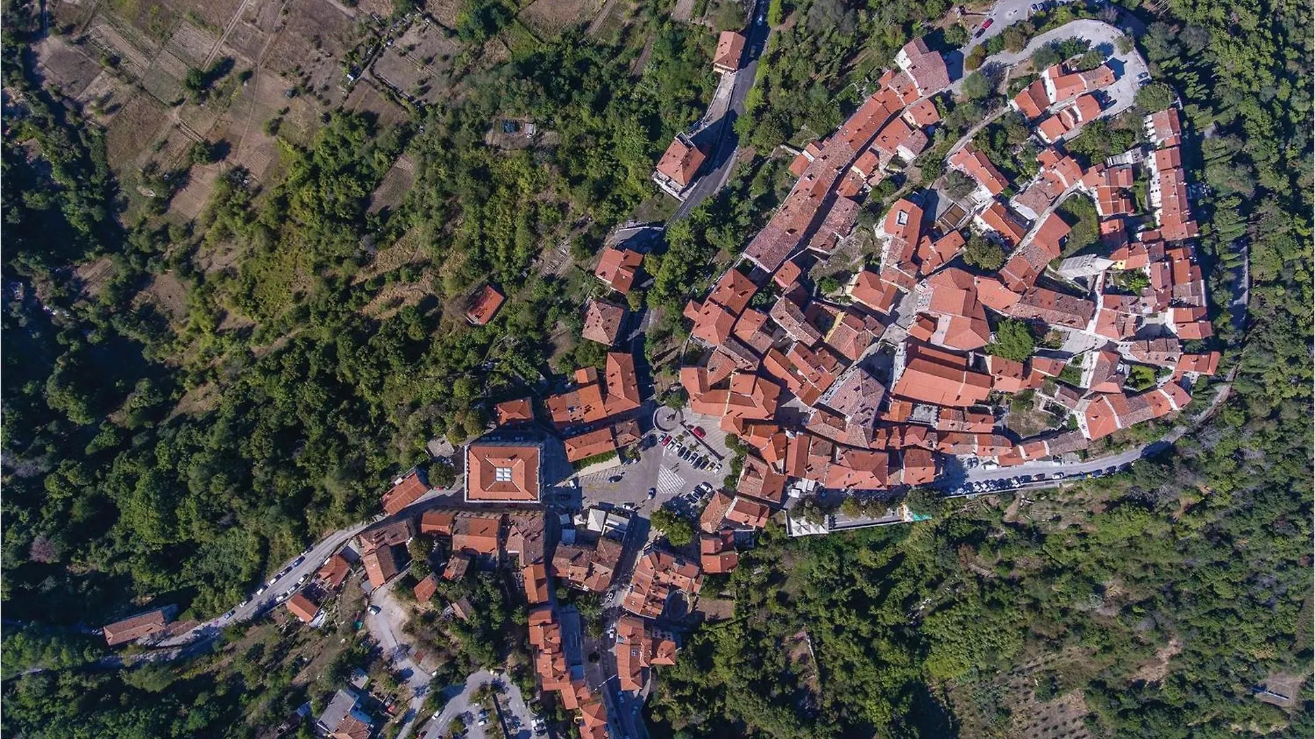 Сasa de vacaciones 4 Bedroom Cozy Home In Kunj Croacia